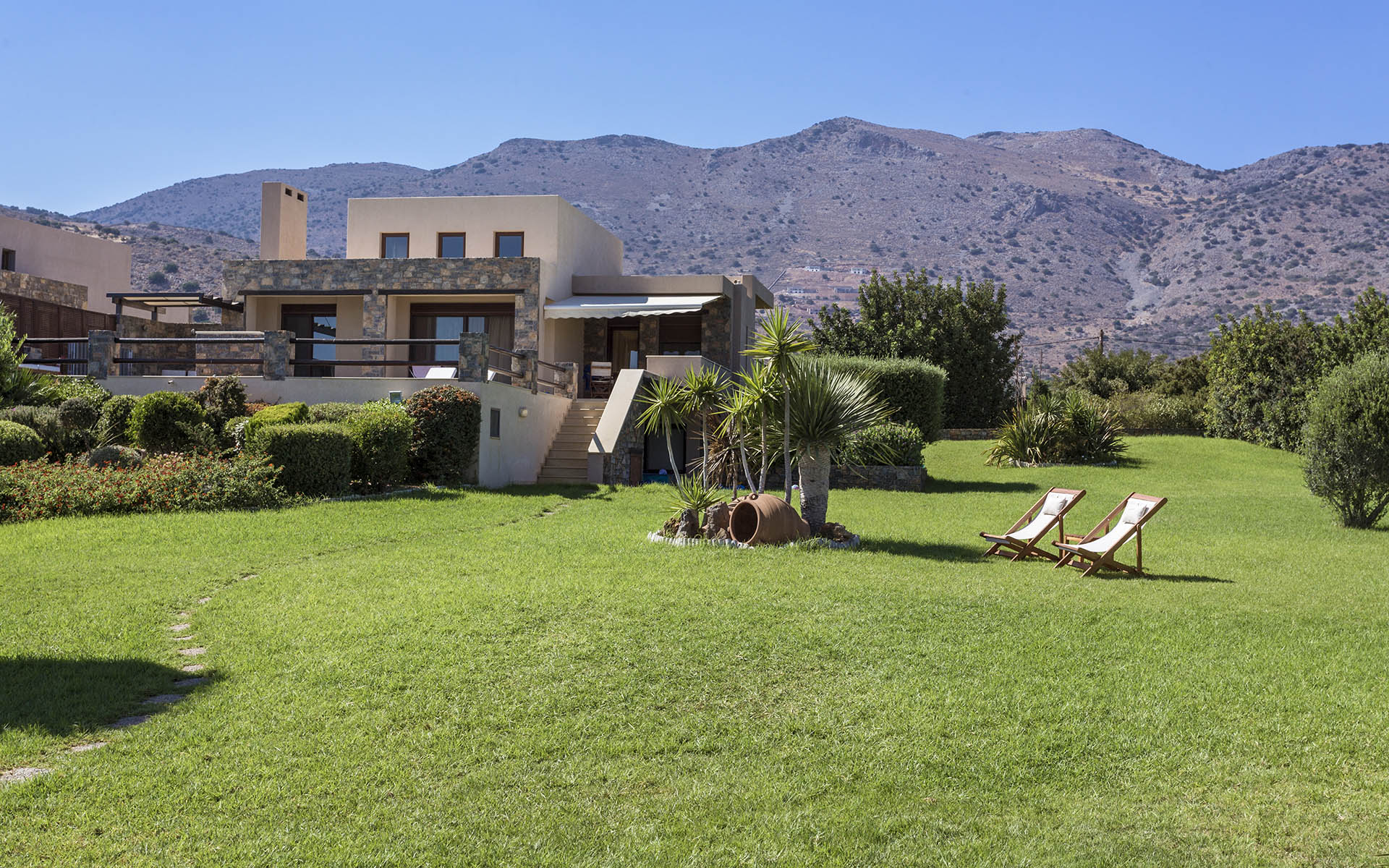 Seafront Villa, Crete