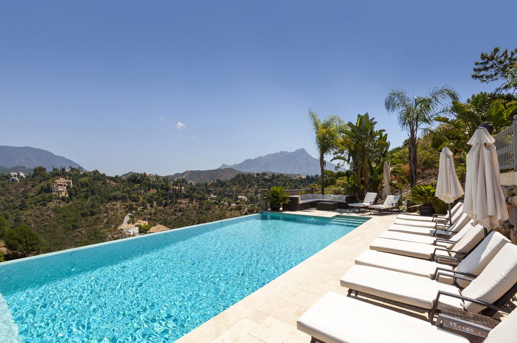0020 GHF Infinity Pool