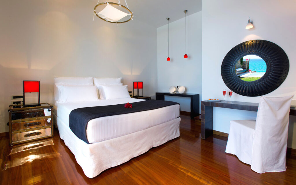 03   Grand Presidential Spa Villa   Bedroom