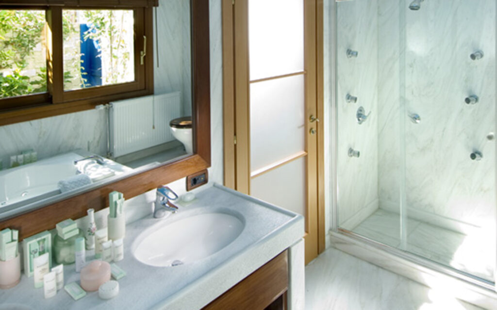 05   Grand Presidential Spa Villa