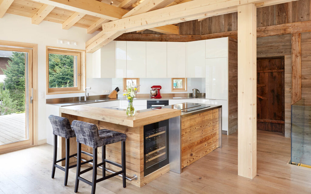 6. Eco Lodge   kitchen
