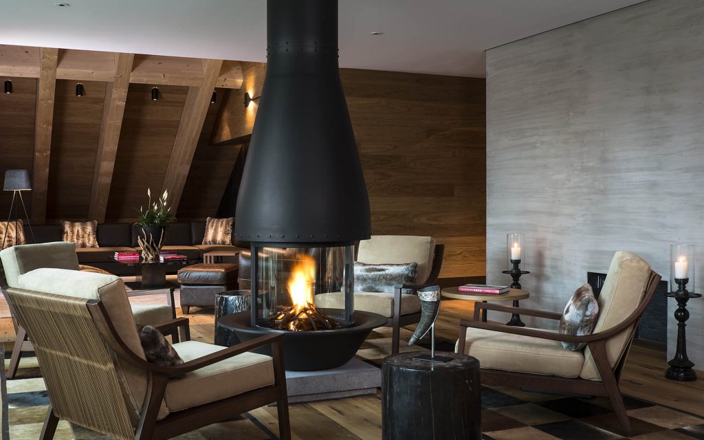 CAM Room Furka Suite Living Room 02