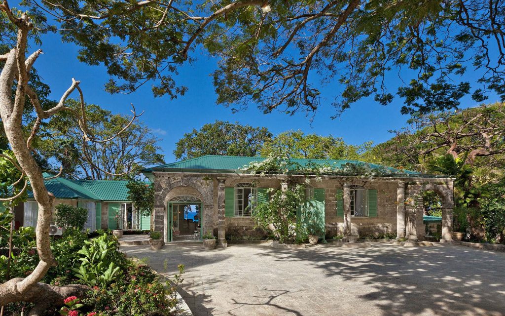 CRYSTAL SPRINGS JAN 2015 FRONT EXTERIOR CLOSE UP 1