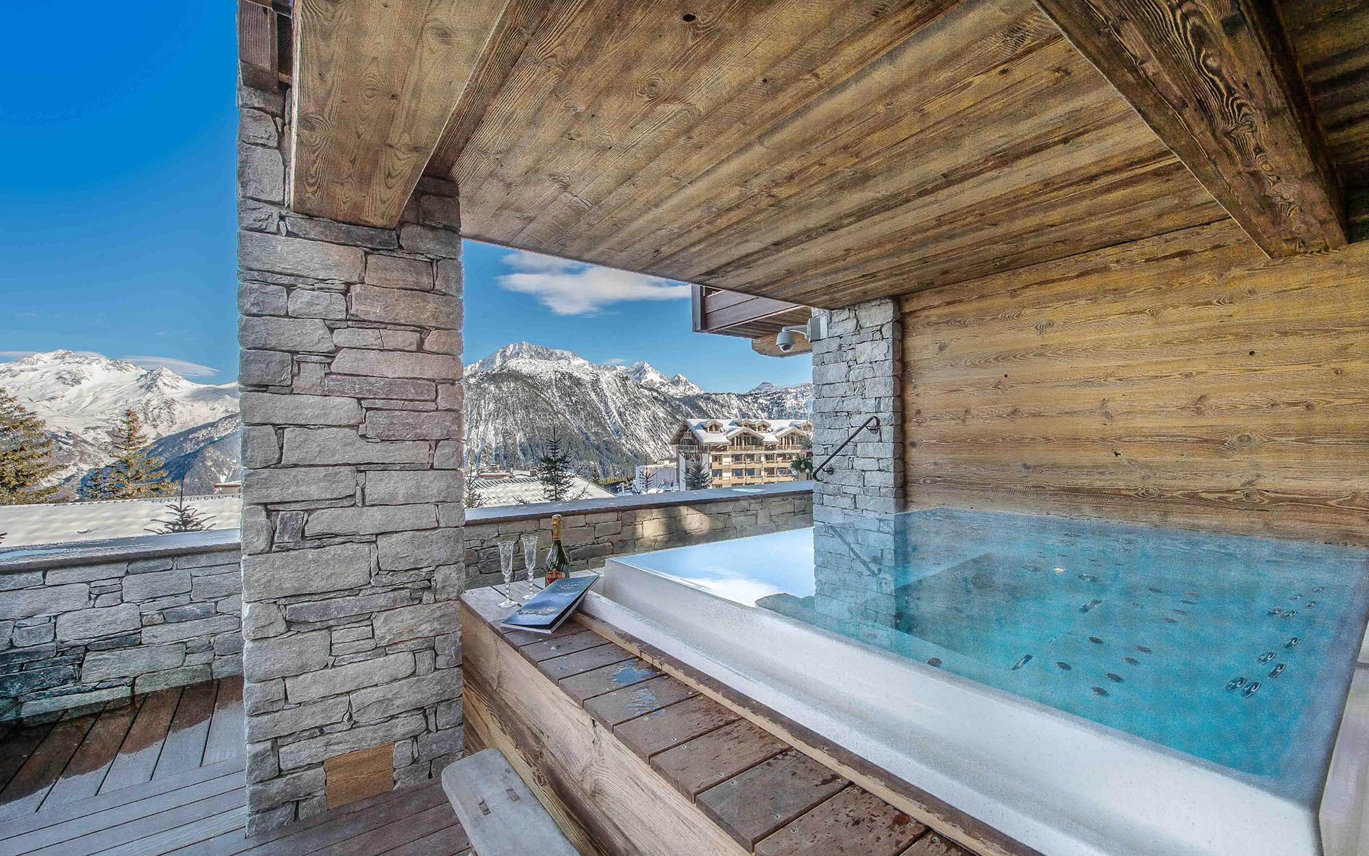 Chalet Cryst’Aile, Courchevel 1850