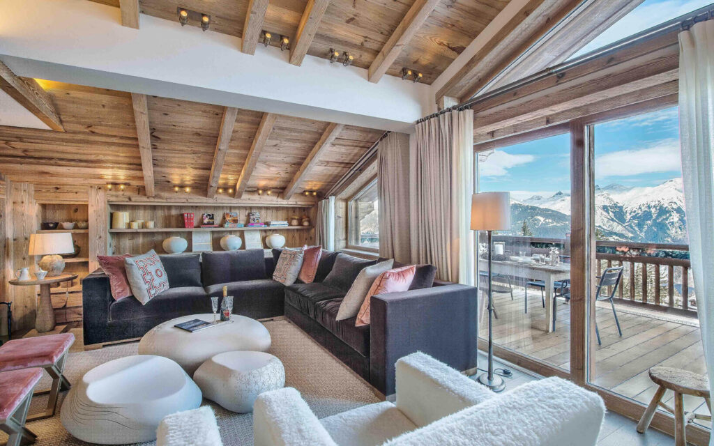 Chalet Crystaile living room 2
