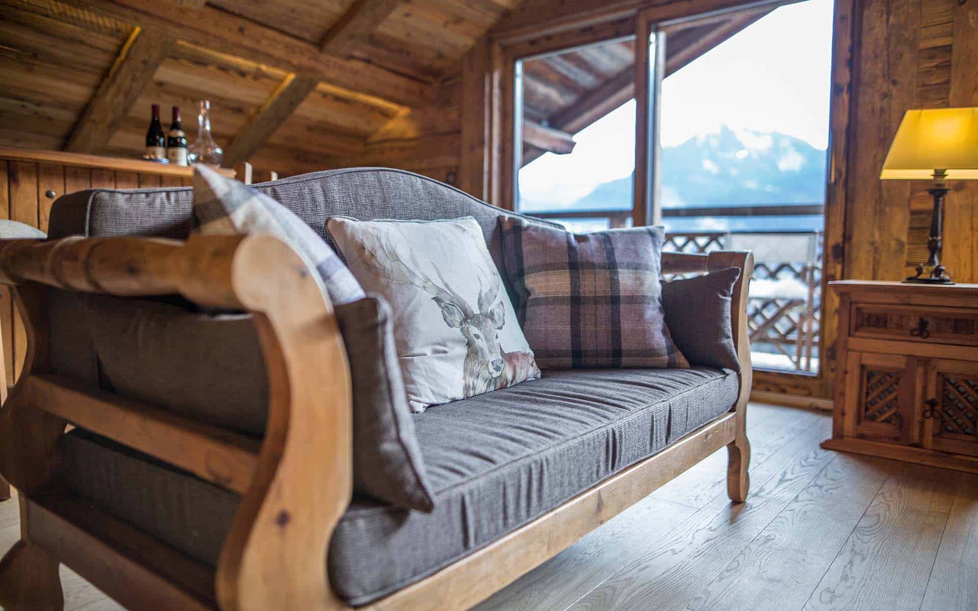 La Grange au Merle, Châtel
