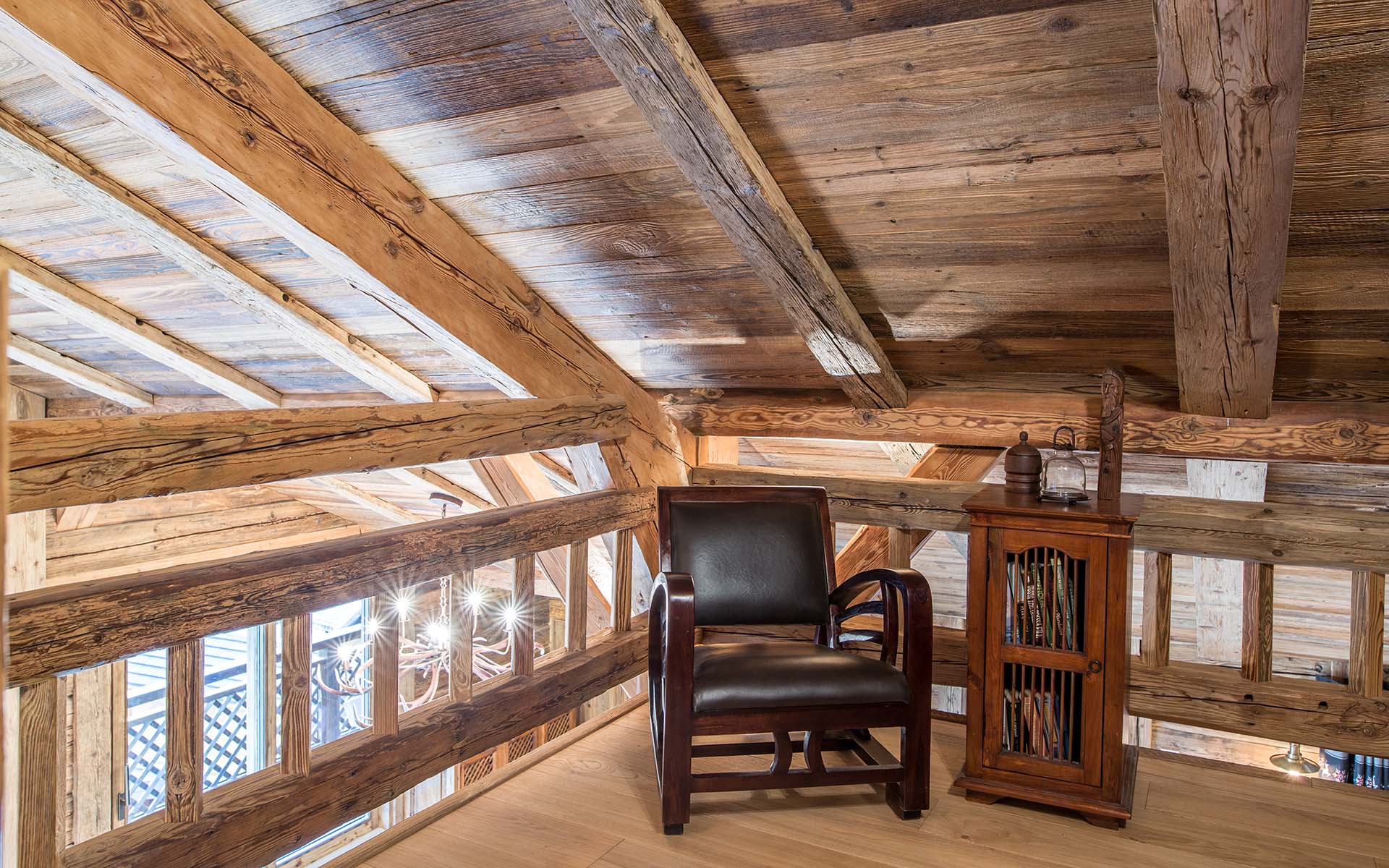 La Grange au Merle, Châtel
