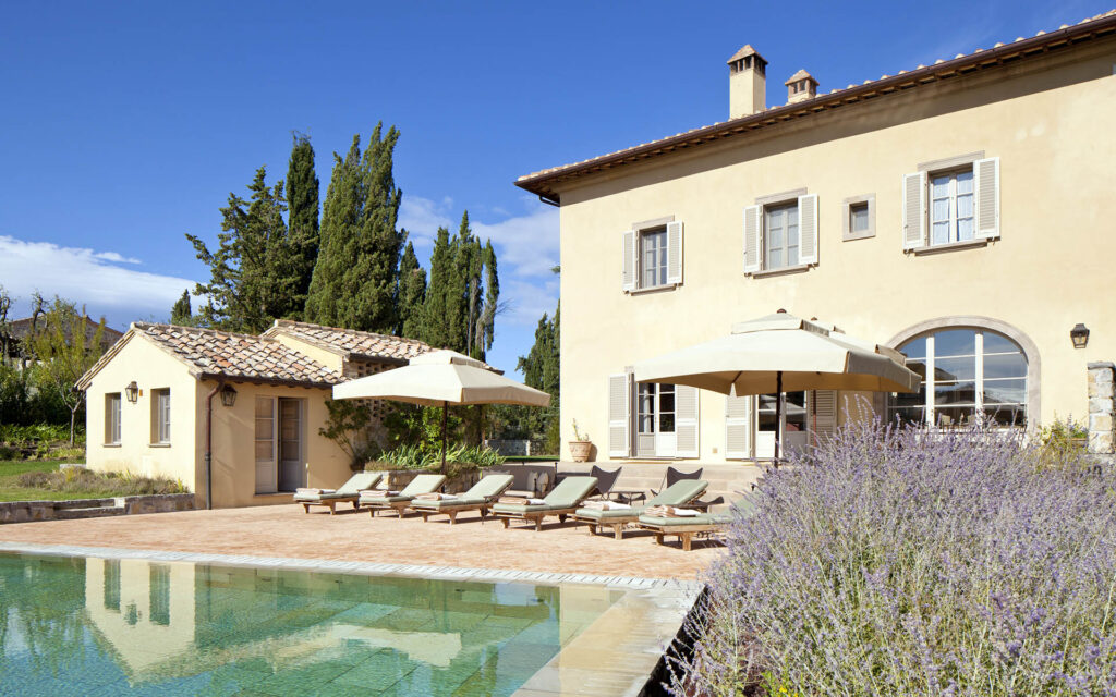 Main Photo   CdB   Villa Chiusa External with pool