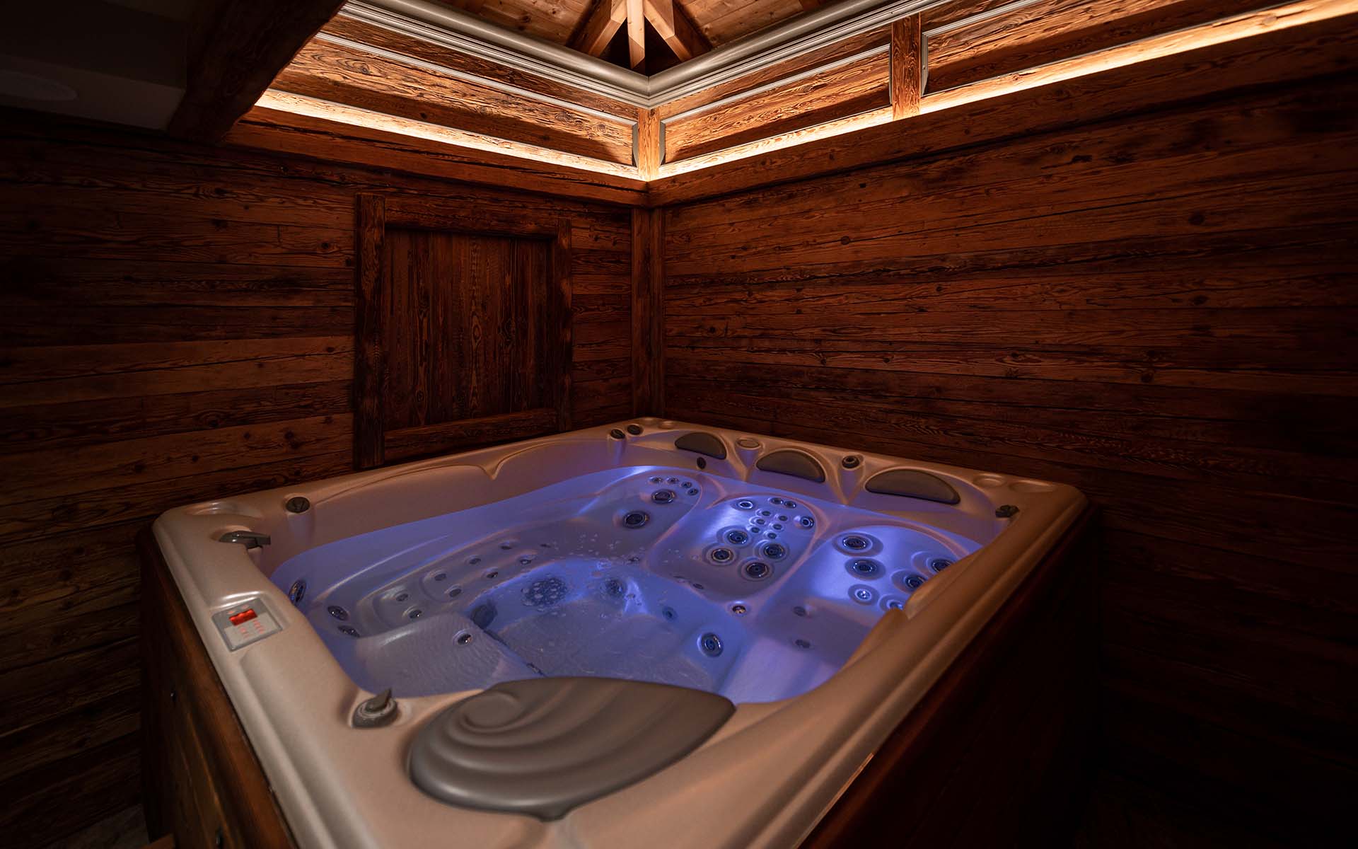 Chalet Falcon, Lech