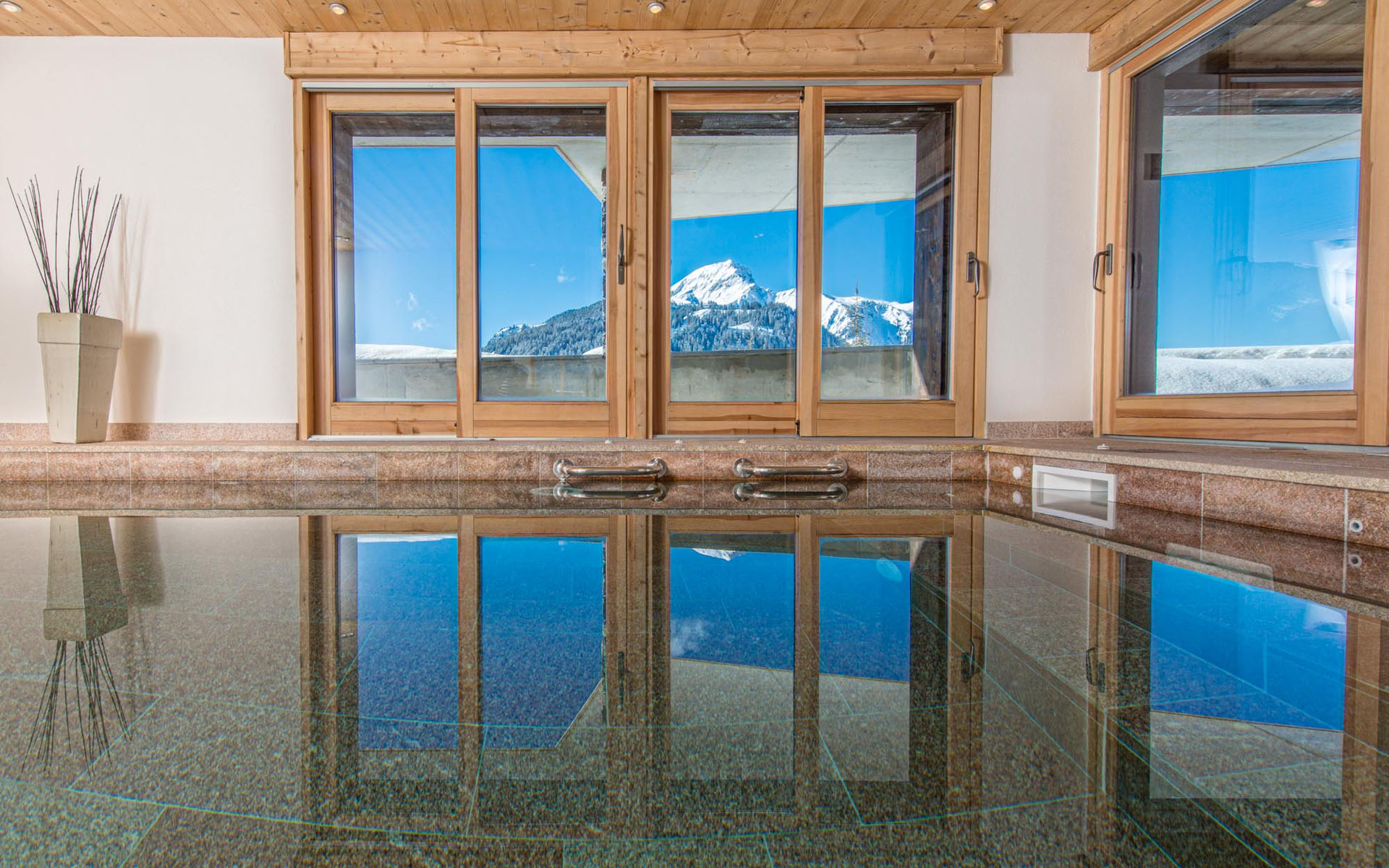 Chaletneuf du Tenne, Châtel