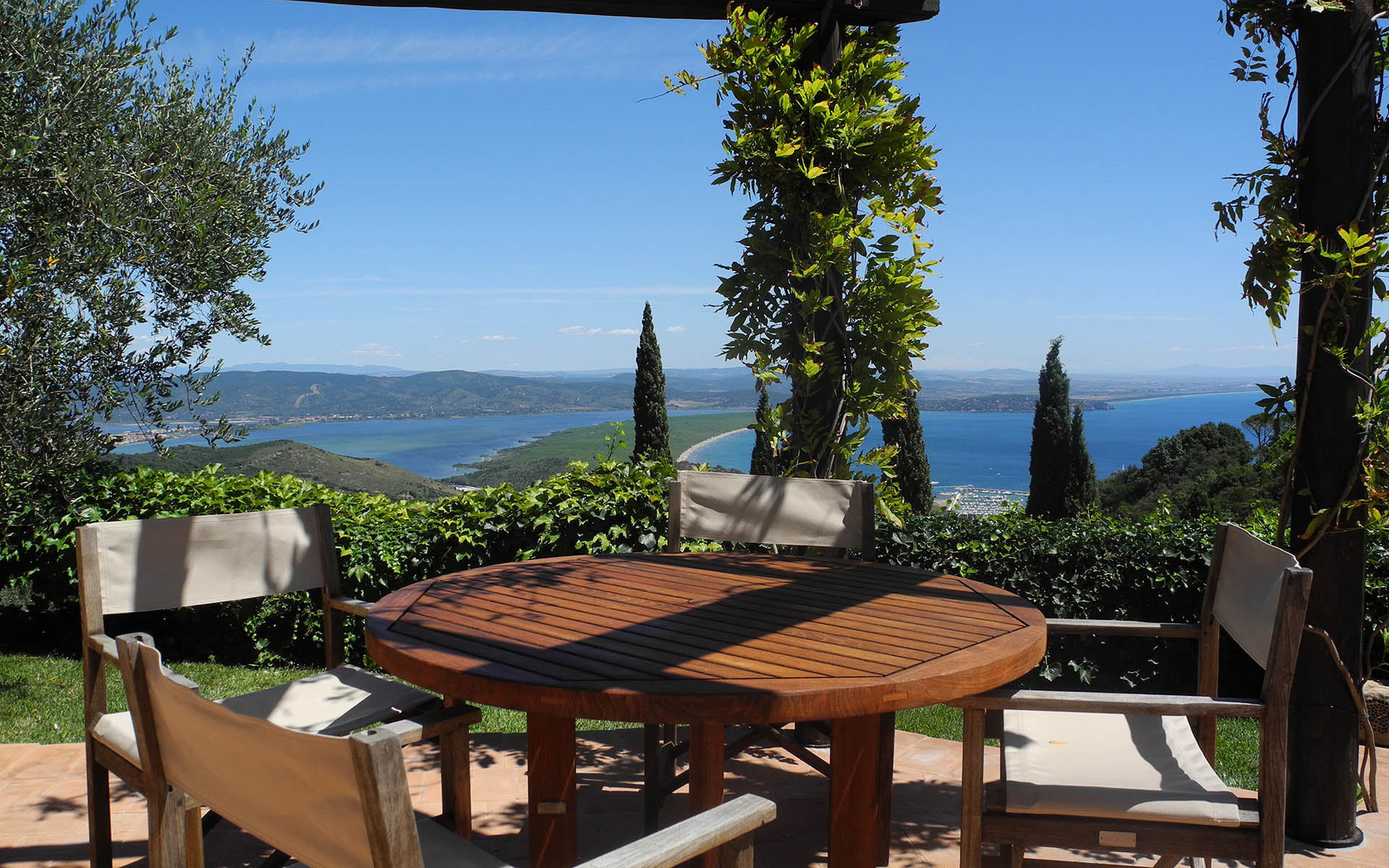 Villa Pierino, Tuscany