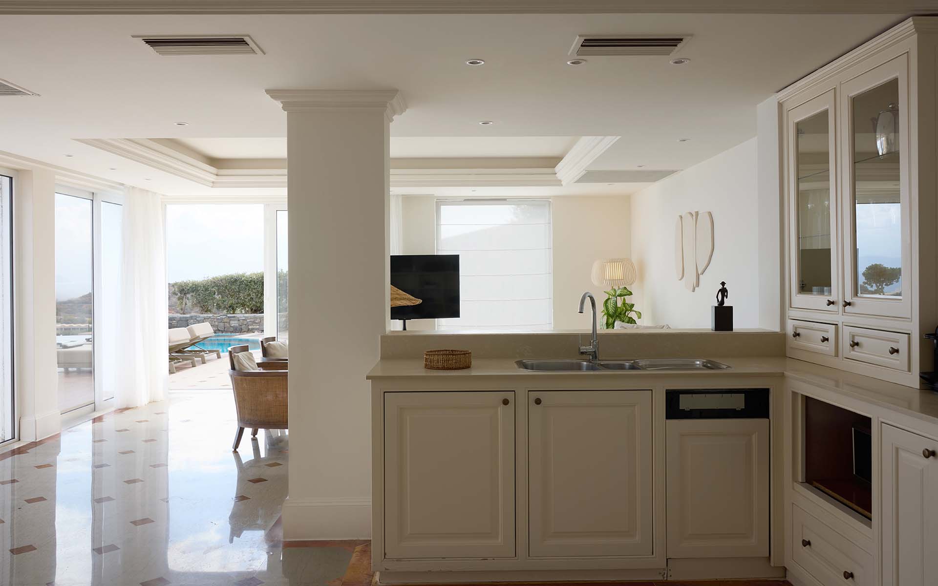 Presidential Spa Pool Villa, Crete