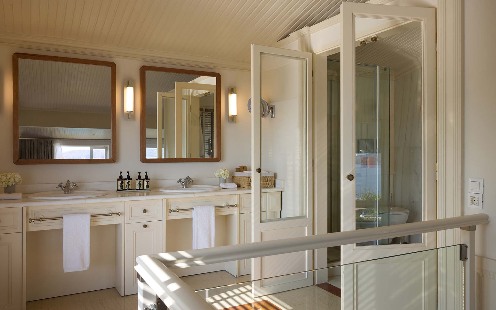 Presidential Spa Pool Villa, Crete