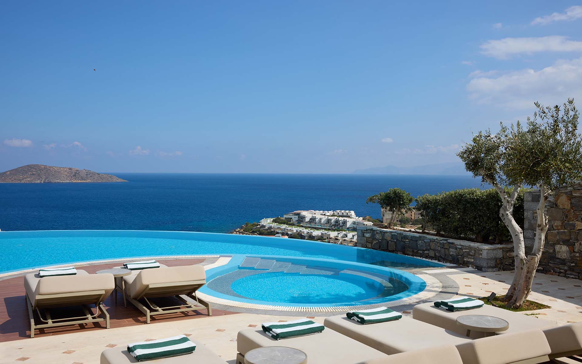 Presidential Spa Pool Villa, Crete