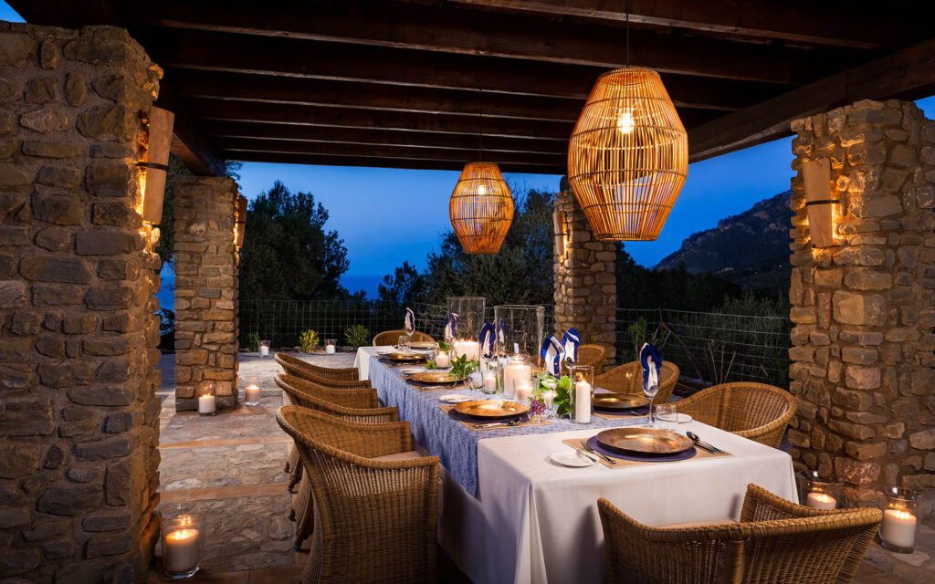 son balagueret outdoor dining