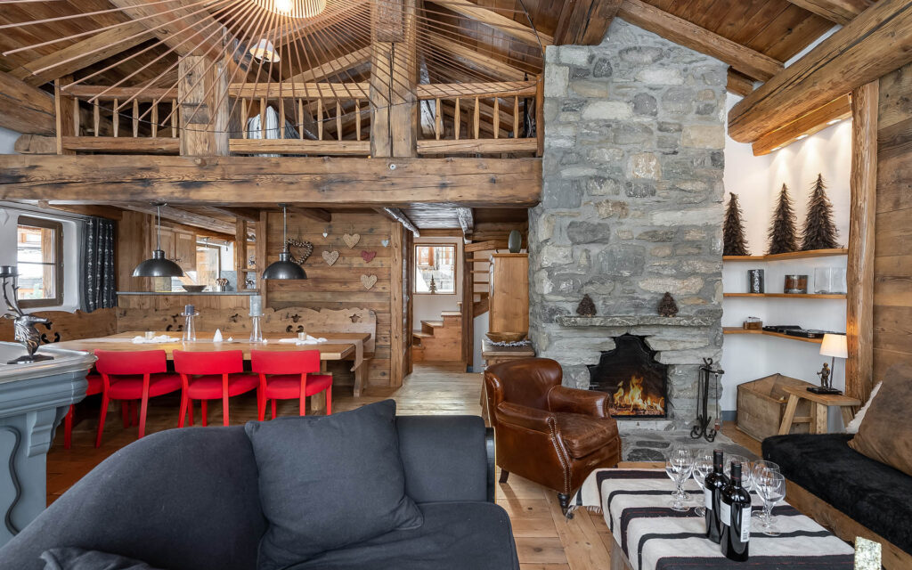 Chalet Lievre Blanc Location chalets Covarel Val disere Alpes France Salon bis