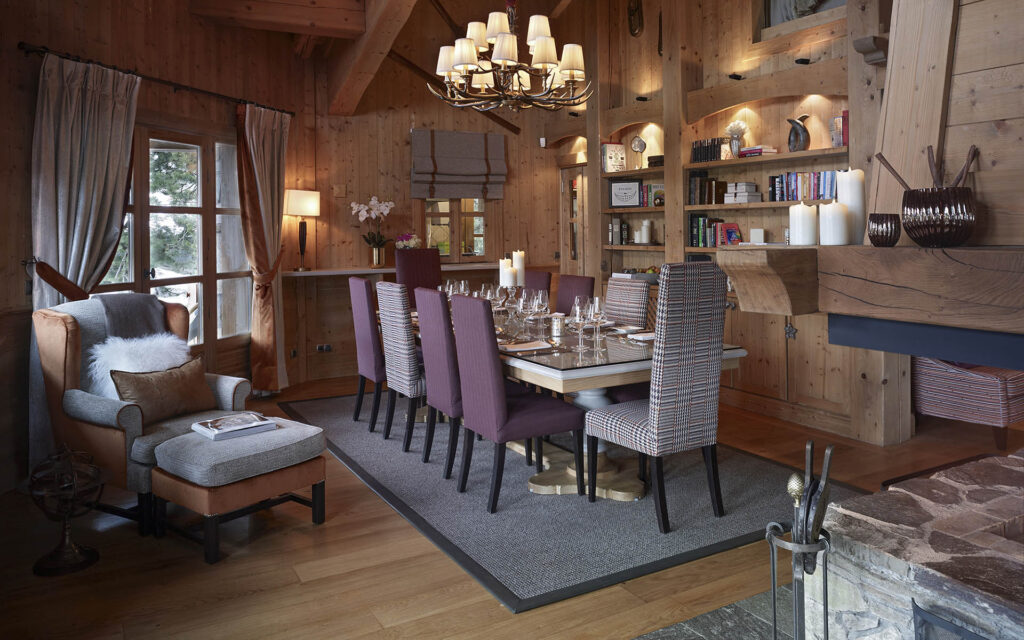 Chalet Les Sorbiers dining 1
