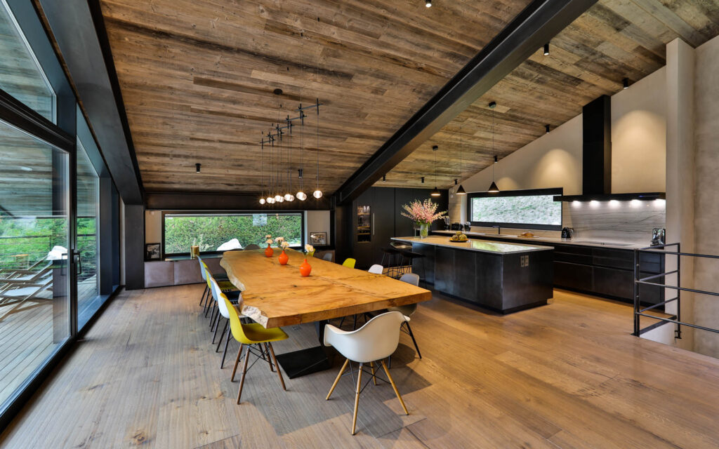Chalet Matrix 62