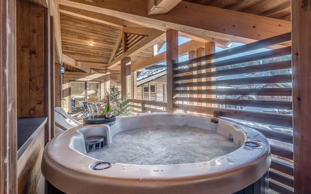 Consensio Apartment Ben Nevis Balcony Jacuzzi