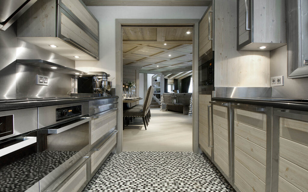 Kitchen Black Pearl