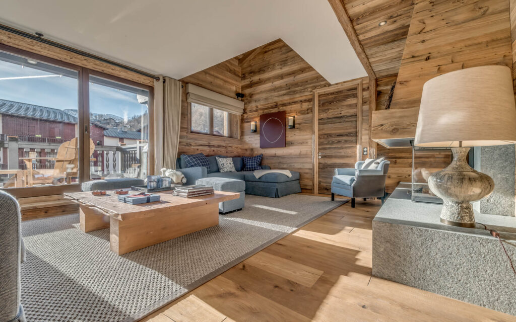 LivingRoomView