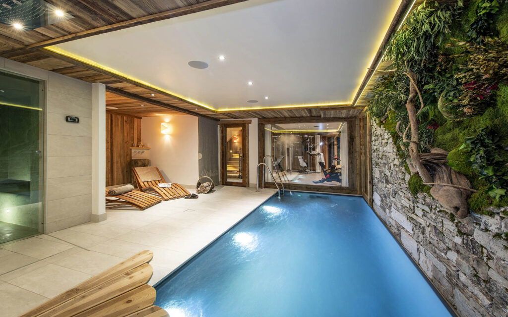 Swimming pool Machapuchare030Web