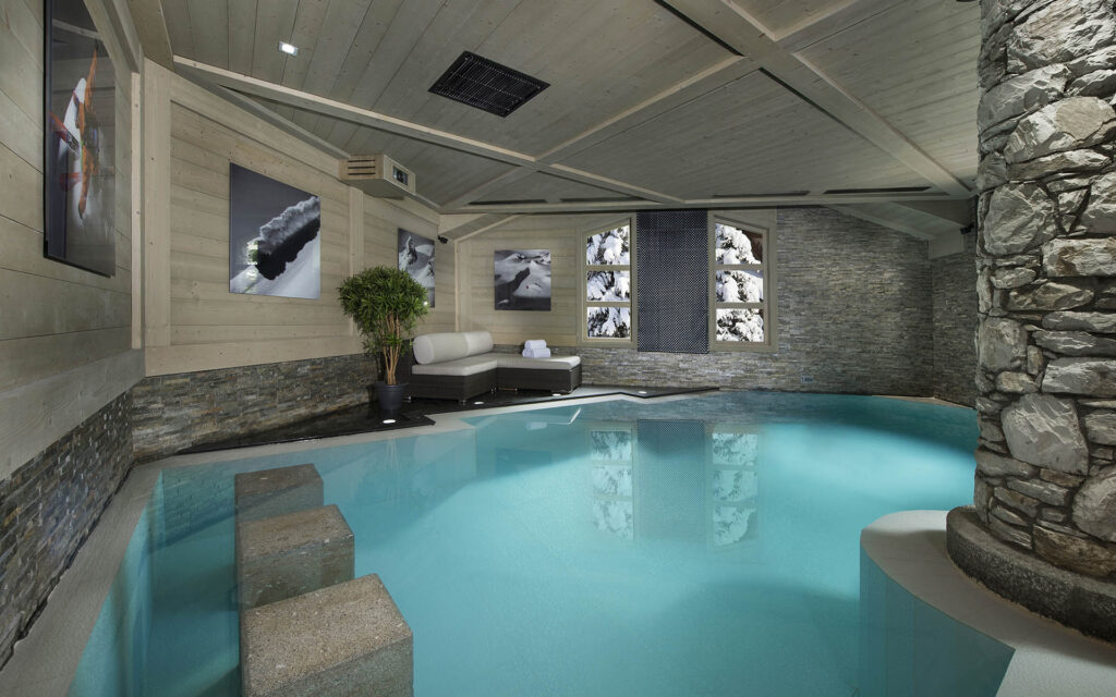 Swimming Pool White Pearl