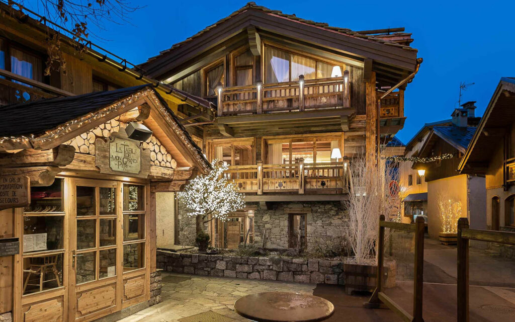 chalet white 14