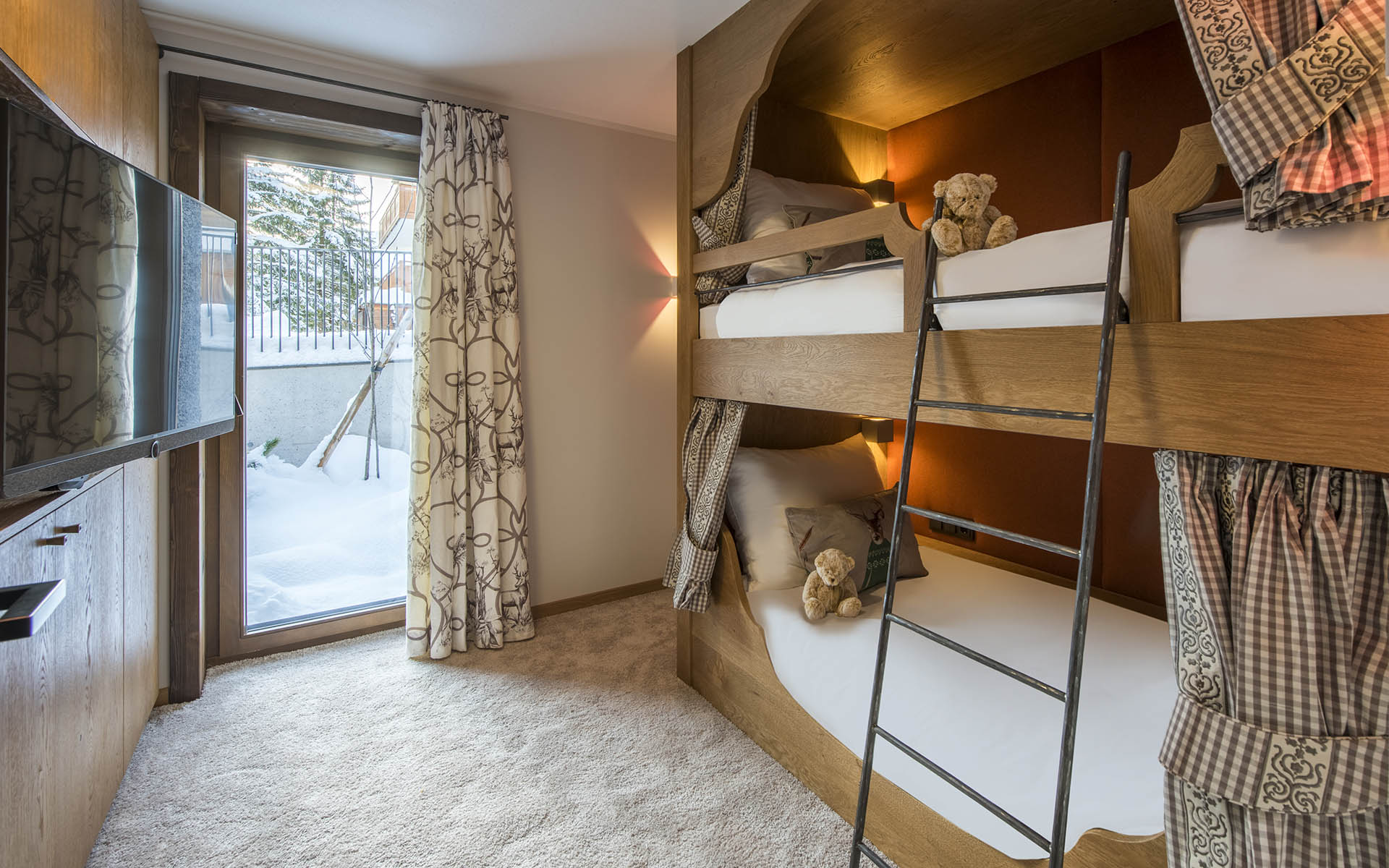 Nidus Apartment 1, Lech