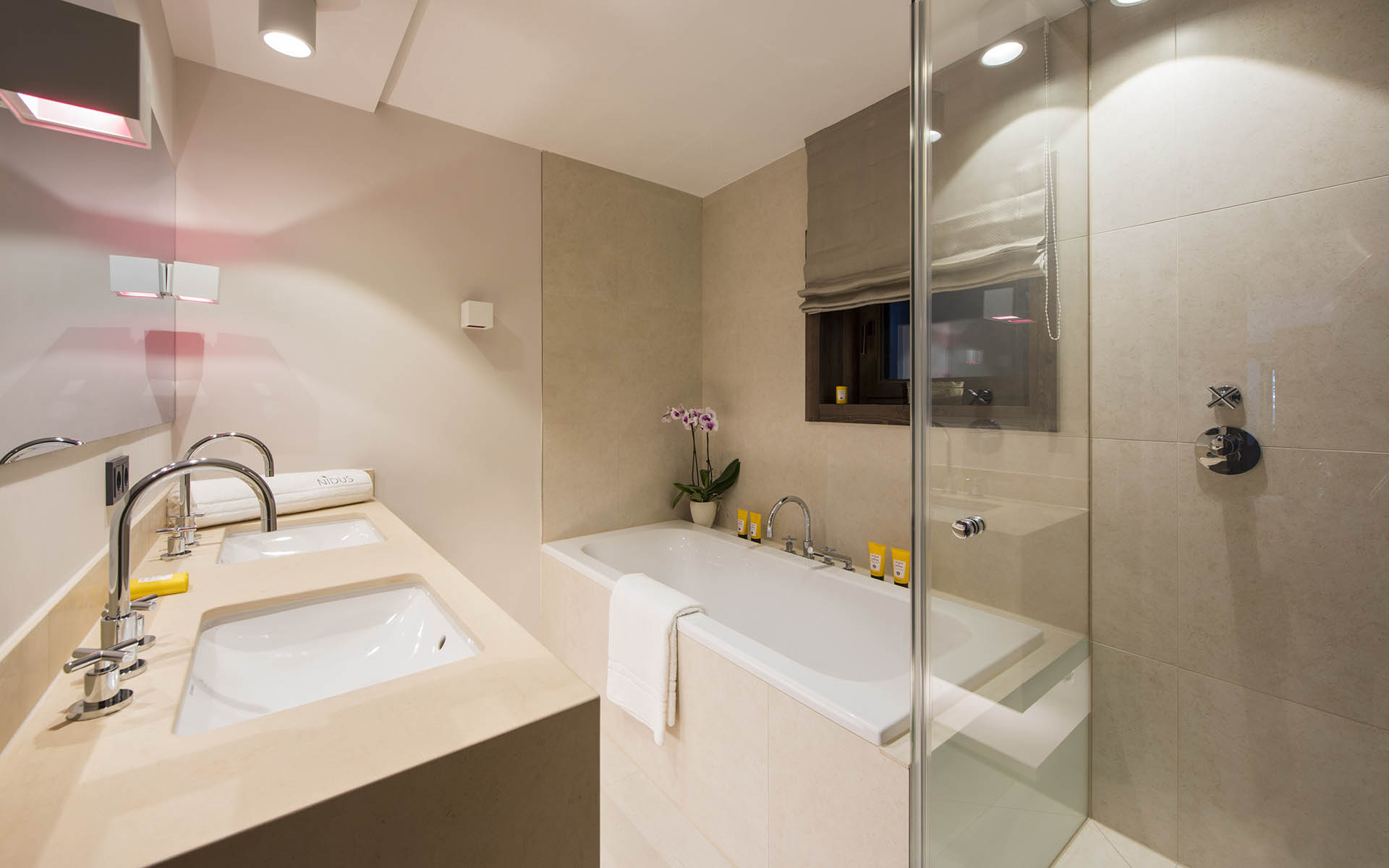 Nidus Apartment 1, Lech