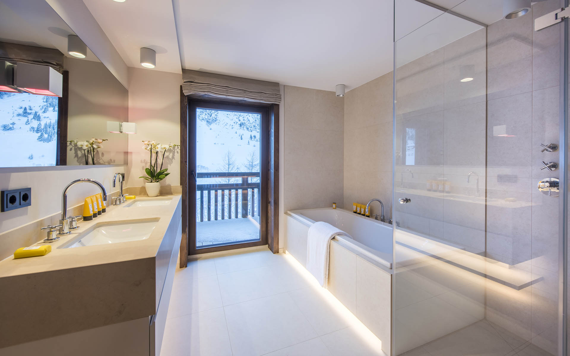 Nidus Apartment 4, Lech