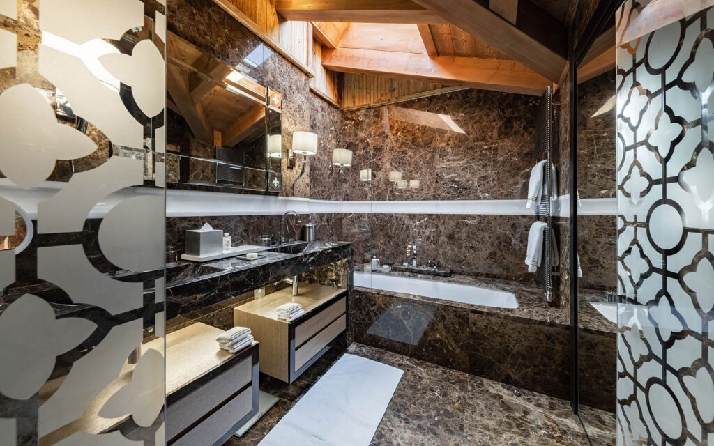Royal Residence Ultima Gstaad Bathroom