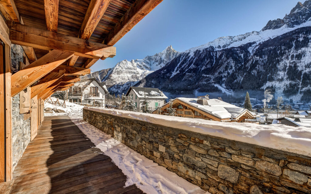 AJP7936And8more2019 12 outdoor chalet sun