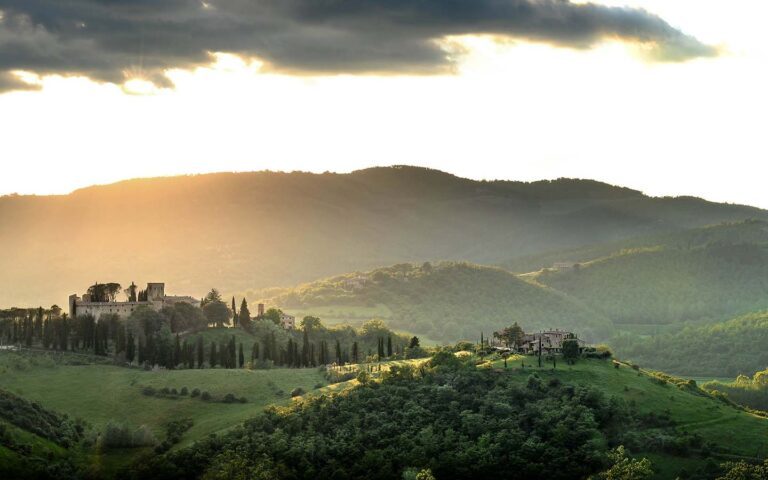 Luxury Villa Holiday Rentals in Umbria Italy