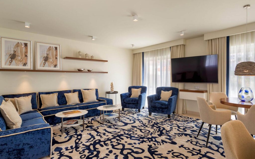 Residence Sol e Mar Living Room 1