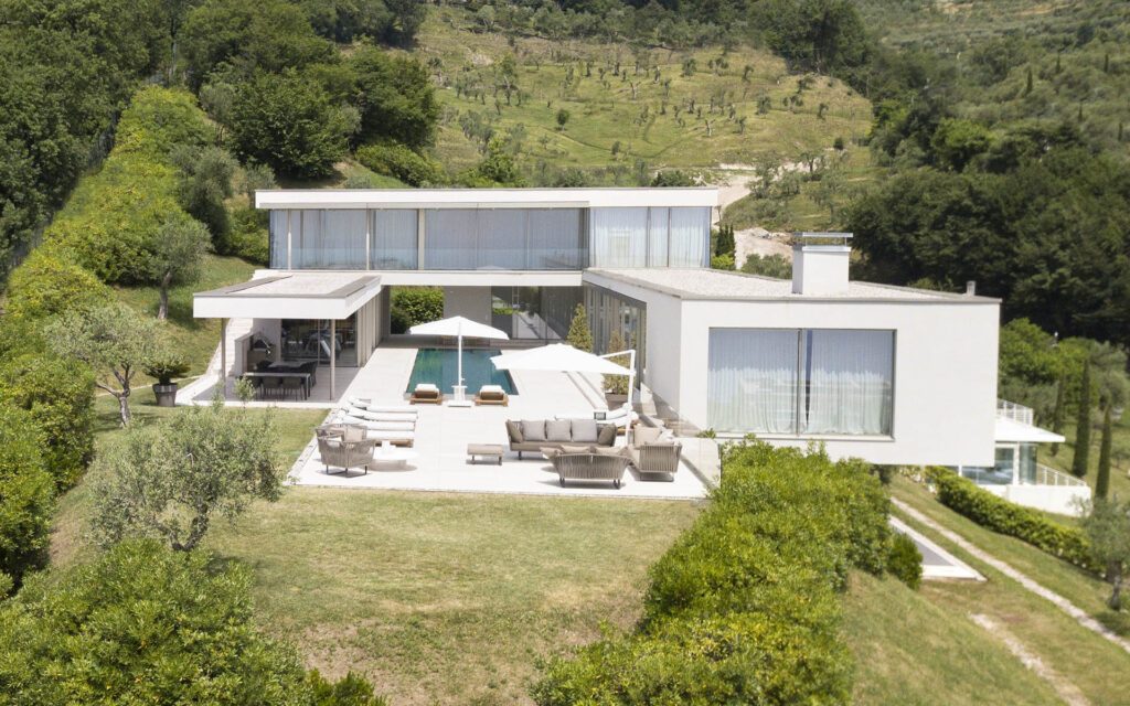 Sphere Ovest Exterior 008