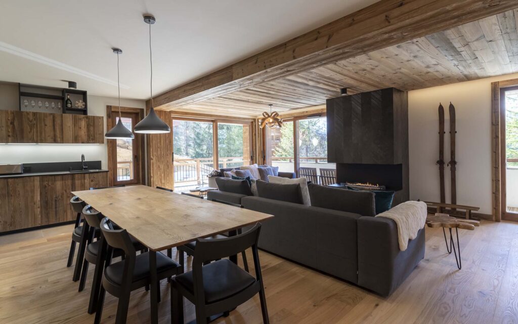 Chalet Little Bear Luxury Chalet Meribel 7 1