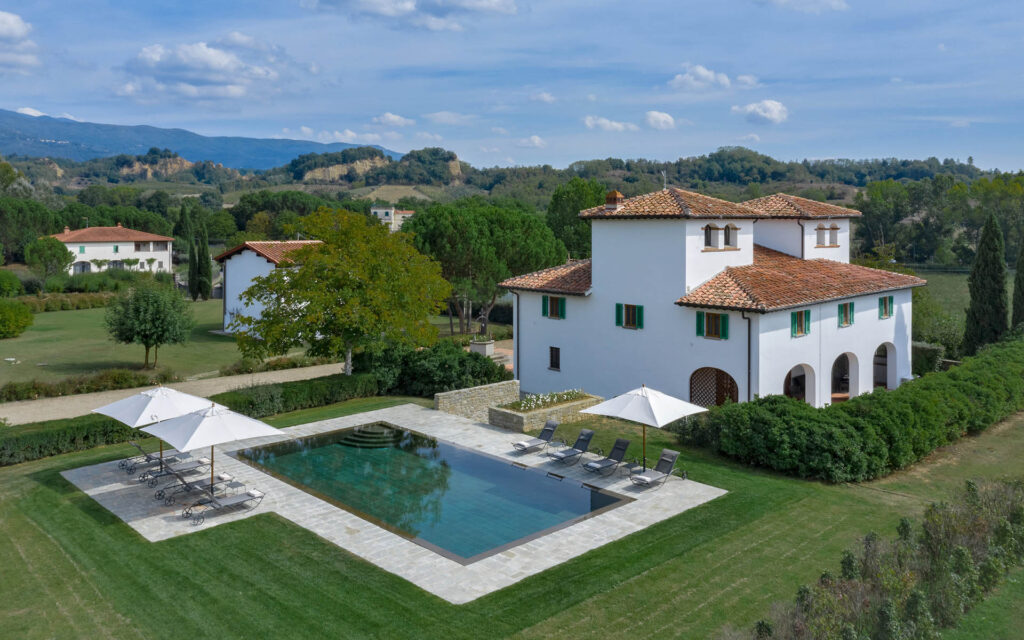 Villa Due Torri Luxury Summer Villa Tuscany Italy 2