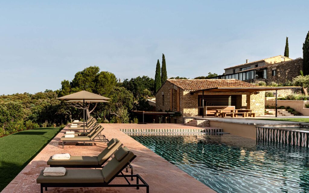 Les Hauts de Gordes Luxury Summer Villa Provence France 1