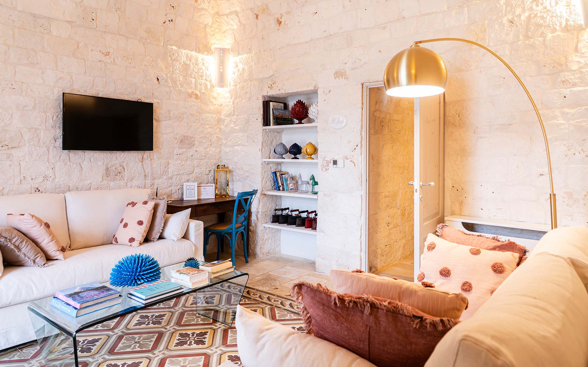 Casa Badra, Puglia