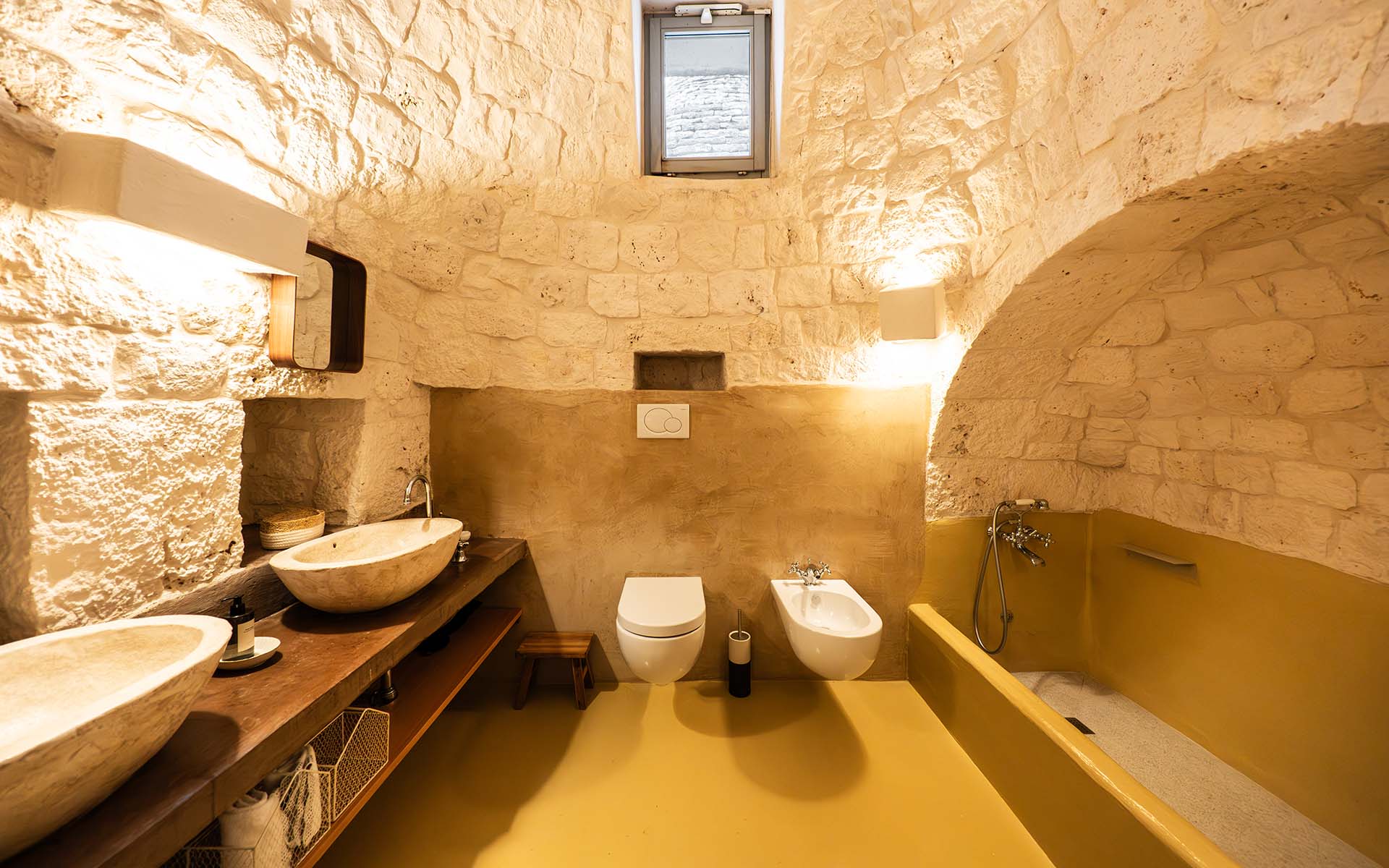 Casa Badra, Puglia