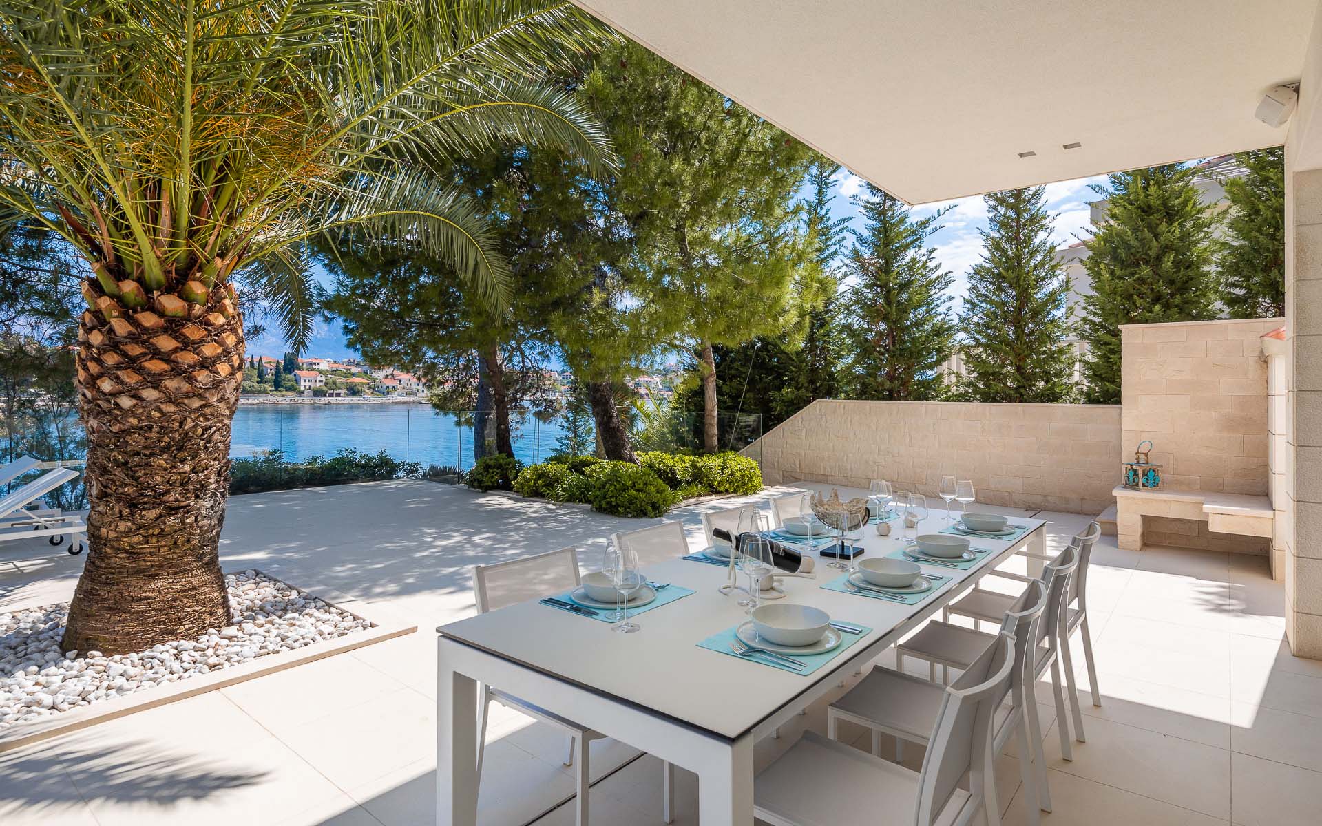 Villa Mila, Brač