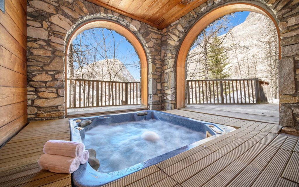 Chalet Davos Luxury Ski Chalet Val D Isere France 1