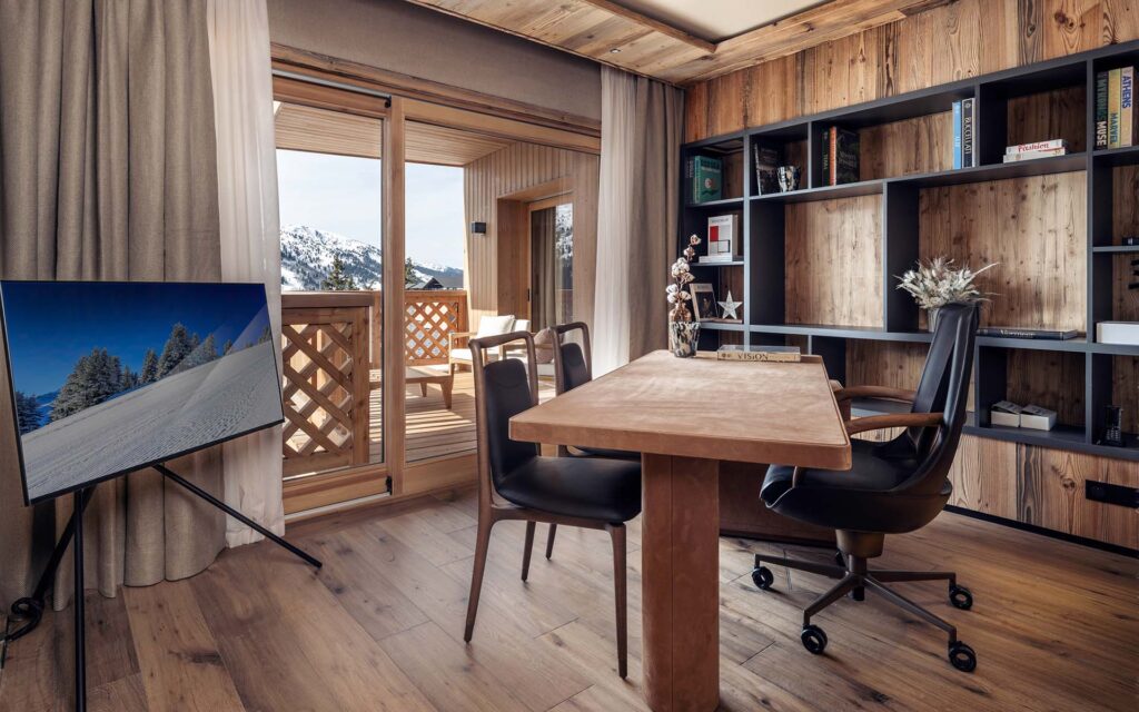 Chalet Luna Luxury Ski Chalet Antares Meribel France 1