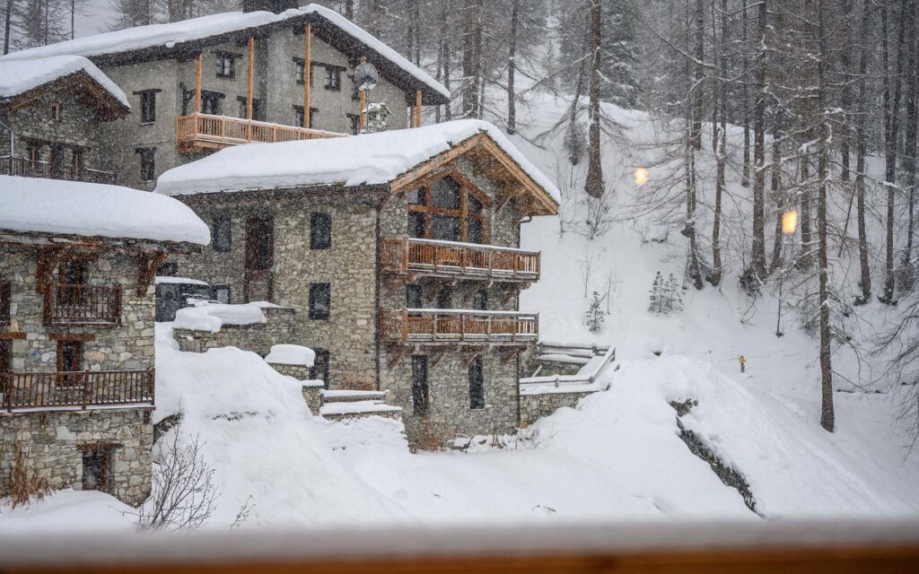 Chalet Les Sources De L'Isere Luxury Ski Chalet Val d'Isere France 20
