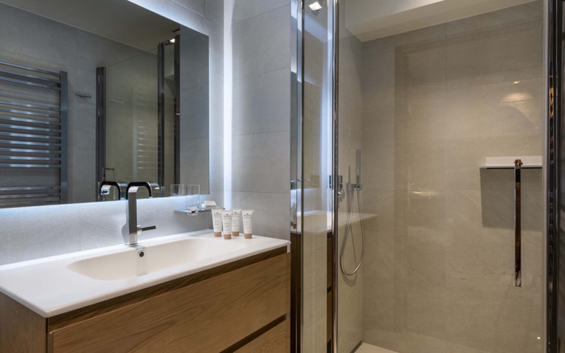 Vail Lodge Apartment A12,  Val d’Isère