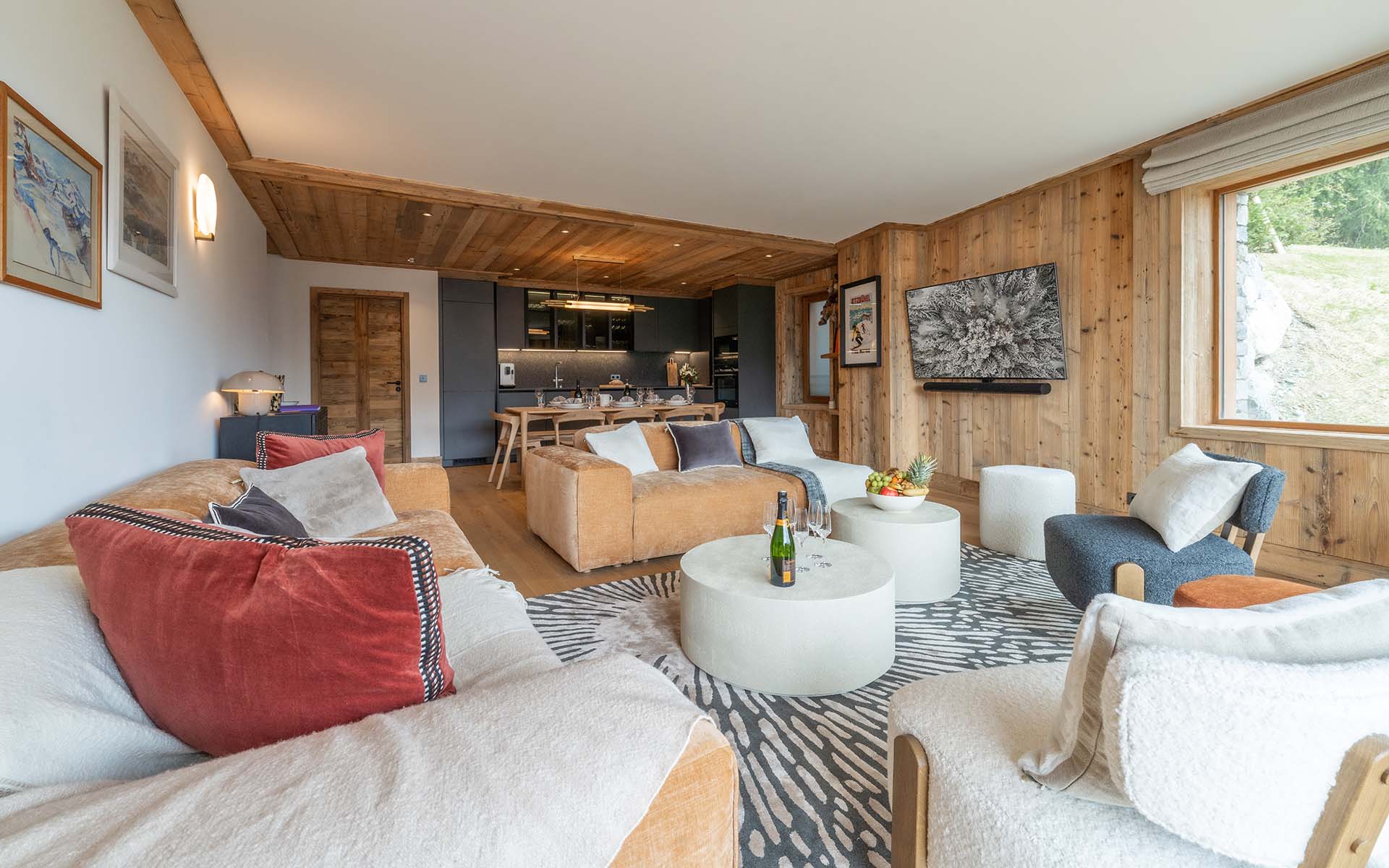 Manej Apartment 4, Courchevel 1850