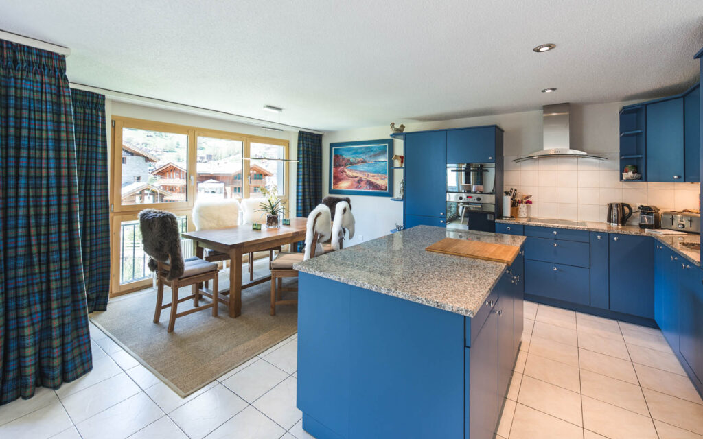 Apartment Nevis Luxury Ski Chalet Zermatt Switzerland 4