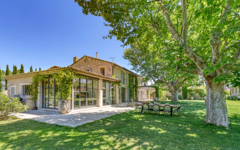 Le Mas des Oliviers Luxury Villa Rentals Provence France 1.19