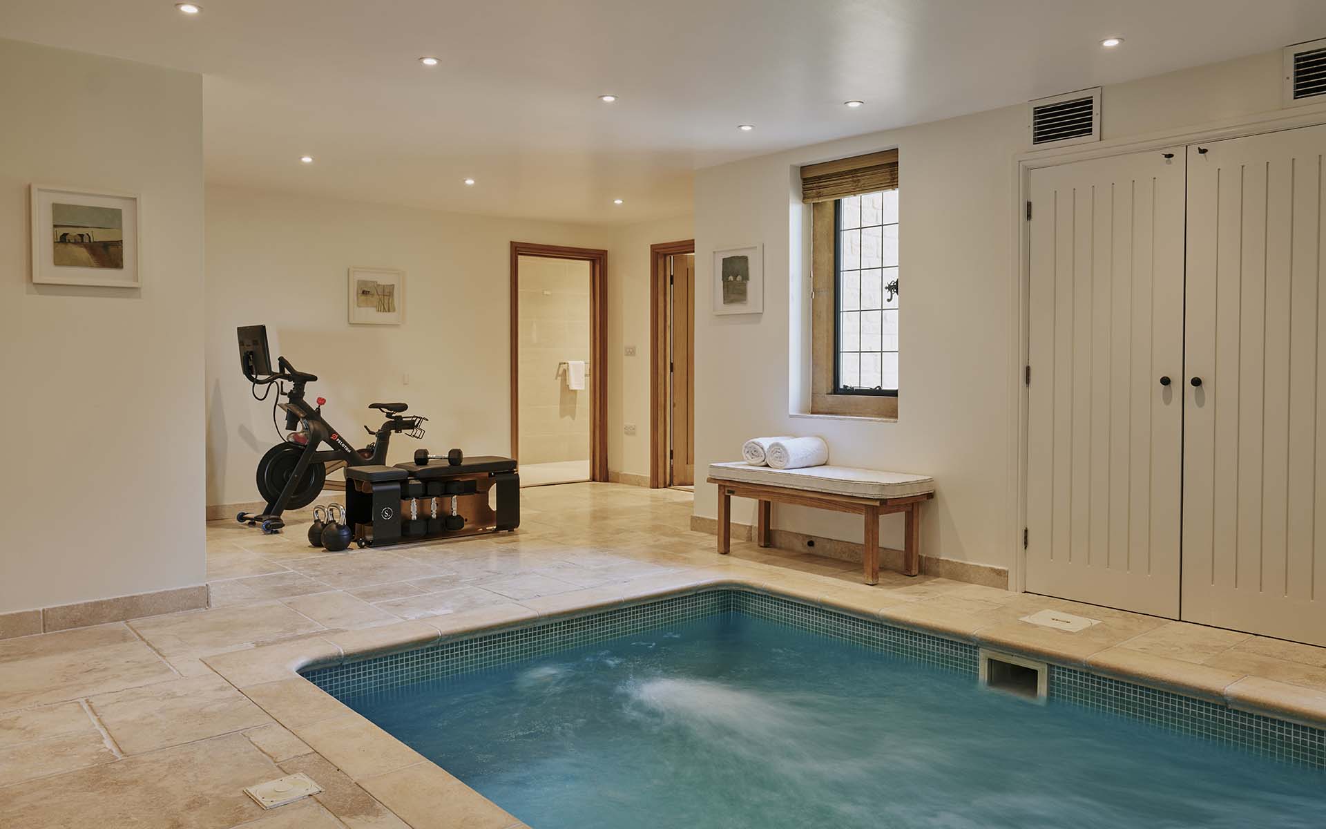Elkstones, Cotswolds